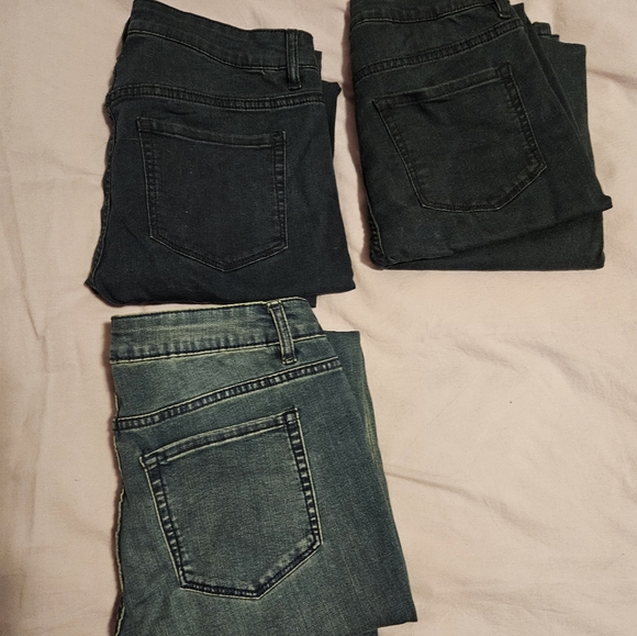 5 for $50 Joe Fresh Jeggings - Picture 3 of 5